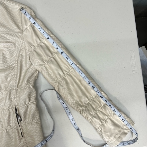 Montanaco Croc Embossed Metallic Cream Moto Jacket Size M - Picture 10 of 10